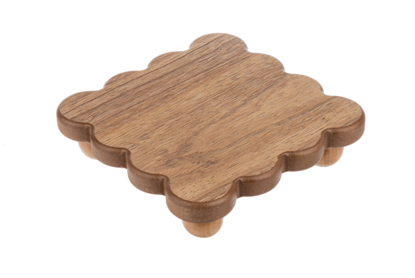 Decorative Scallop Edge Tray with Feet